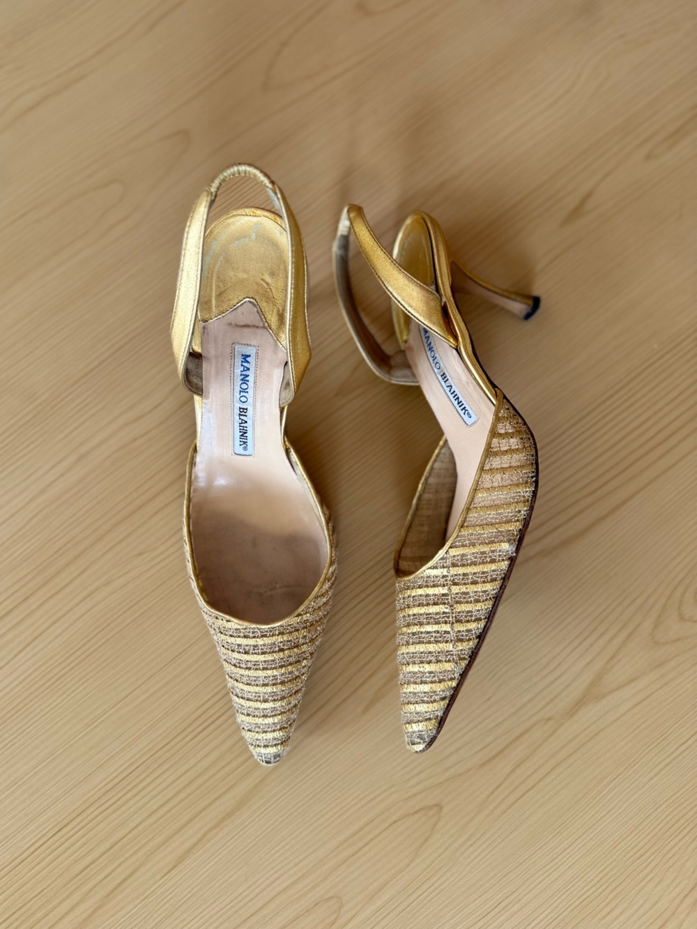 Vintage Manolo Blahnik Gold Slingback Kitten Heel Carolyn Tweed 40.5 Bridal